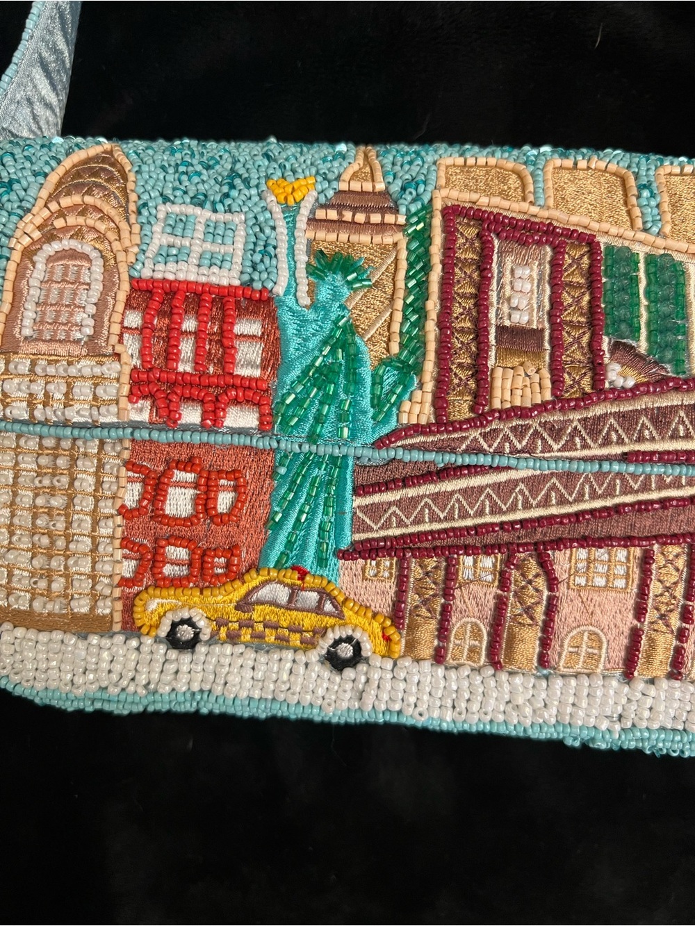 Made in India New York City-themed beaded shoulder bag-NWT - Picture 6 of 12